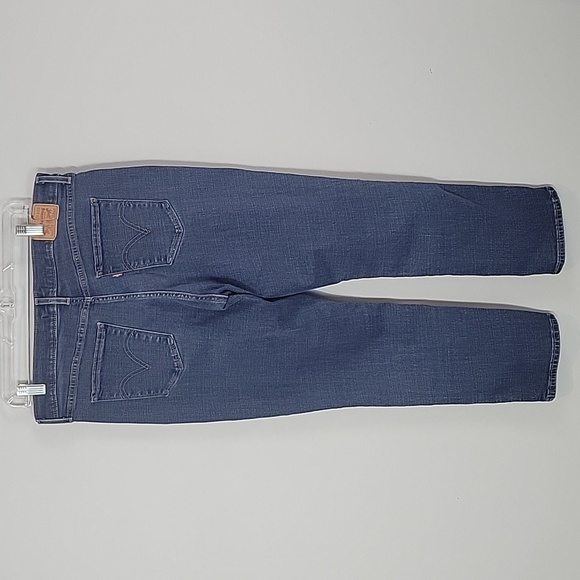 Levi's Mid Rise Straight Leg Jeans size 14 - Picture 3 of 9